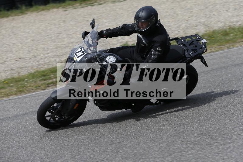 /10 20.04.2026  Pluess Moto Sport ADR/Einsteiger/27